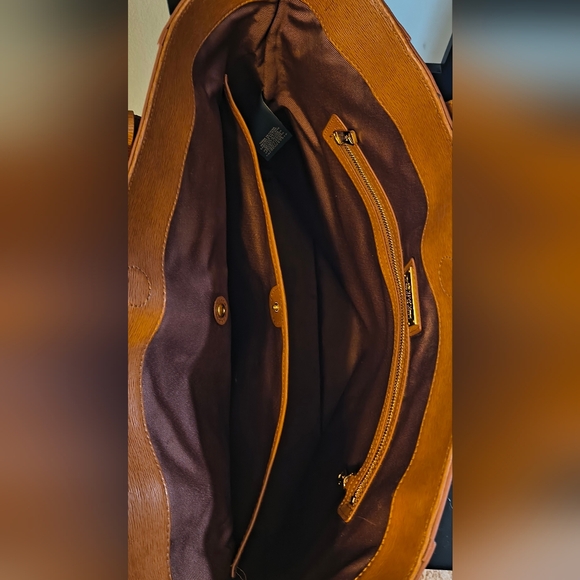 Ralph Lauren Tan Leather Tote - Picture 6 of 9